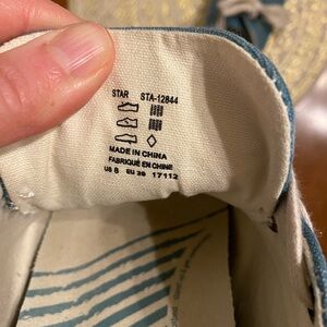 Taos Blue and White Canvas Sneakers